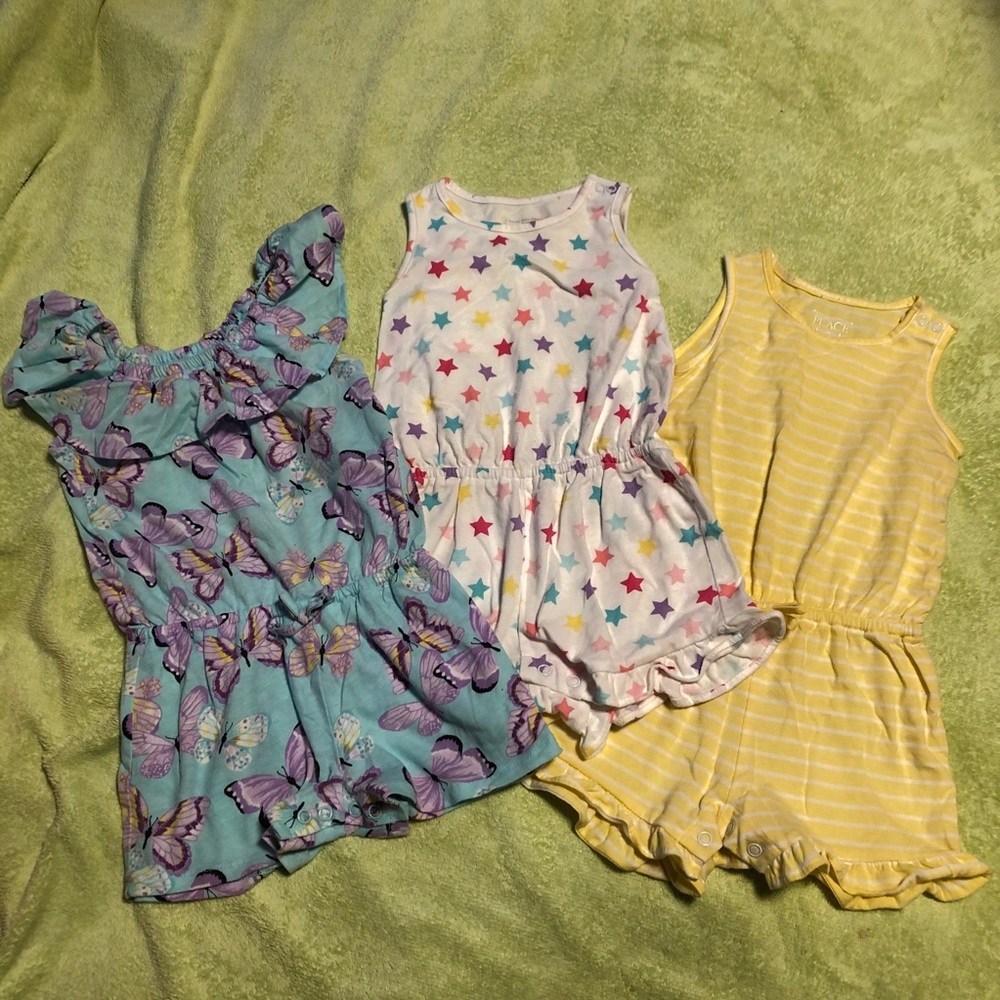 Baby suits 🦋🌟🐯